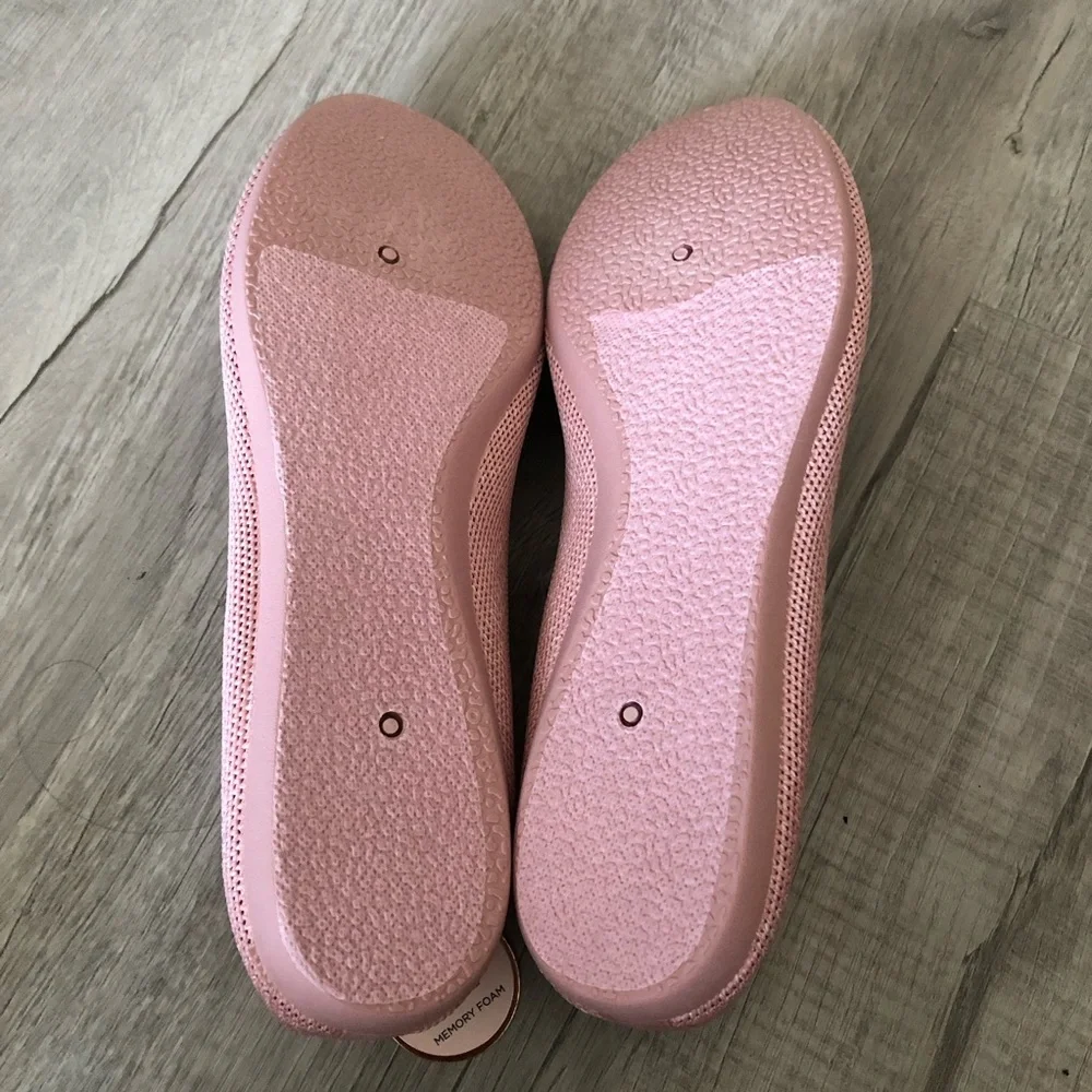 Danskin Luxe Rejuvenate. Memory foam shoes. Size 10 - Picture 7 of 12